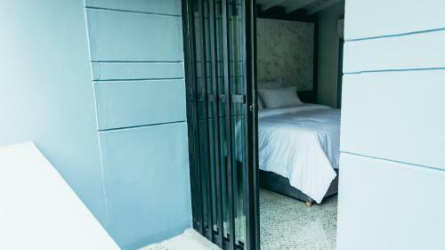 I Believe- All Suite. Casa En Manila - Poblado