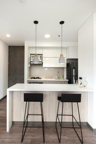 Apartamento Class De Suites De Lujo El Poblado. Excelente Ubicaci�n