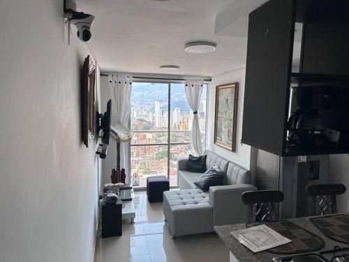Hermoso Apartamento Con Piscina , Central A Todo .