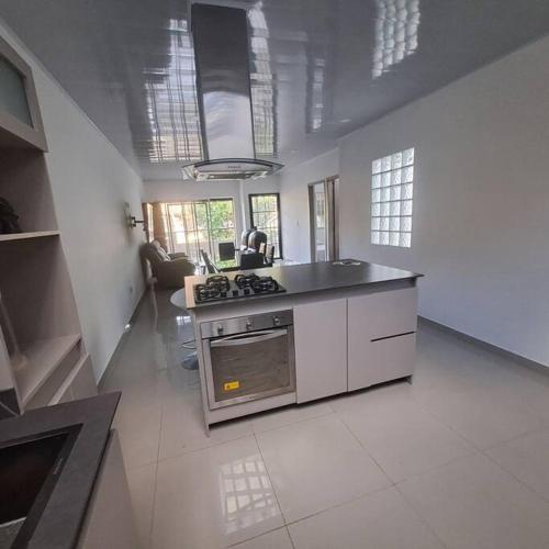 Apartamento Casa Central En La Floresta!