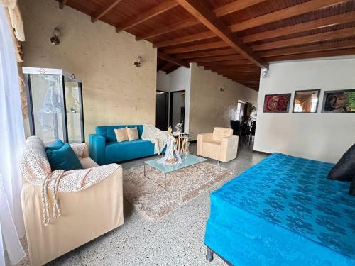 Apartamento Casa Para 16 Personas Laureles
