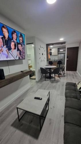 Apartamento A 2 Cuadras Del Metro Estaci�n