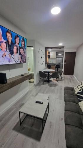 Apartamento A 2 Cuadras Del Metro Estaci�n