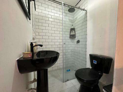Apartamento Cerca A Laureles / 300m Wi-fi