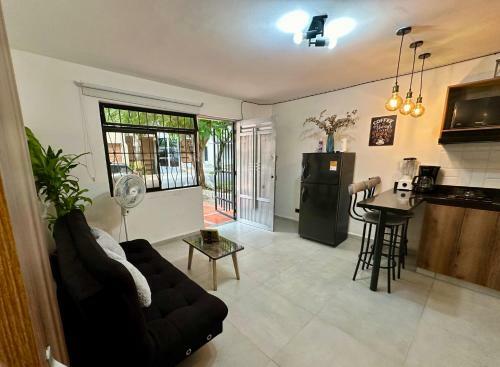 Apartamento Cerca A Laureles / 300m Wi-fi