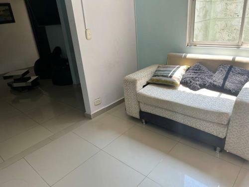 Casa De Lujo Muy Ampl�a Con Ubicaci�n Privilegiada