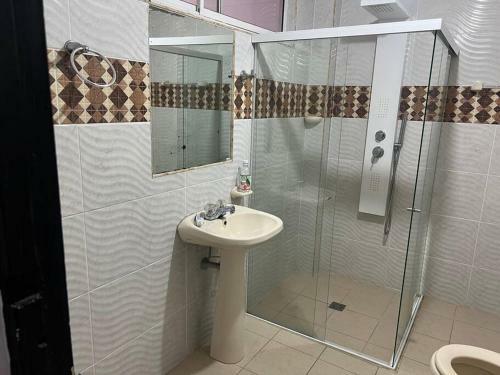 Casa De Lujo Muy Ampl�a Con Ubicaci�n Privilegiada