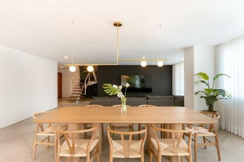 Villa Provenza Luxury Penthouse ? Pvt. Rooftop ? Jacuzzi