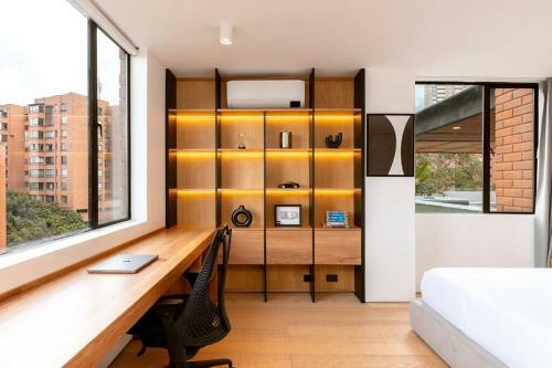 Villa Provenza Luxury Penthouse ? Pvt. Rooftop ? Jacuzzi