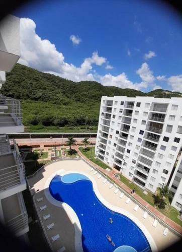 Apartamento Moderno Y Amplio En Girardot