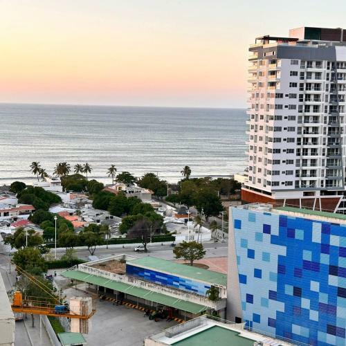 Modernos Y C�modos Apartamentos En Playa Salguero