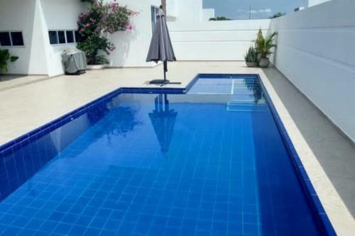 Apartamento Casa Quinta Moderna En Via Girardot
