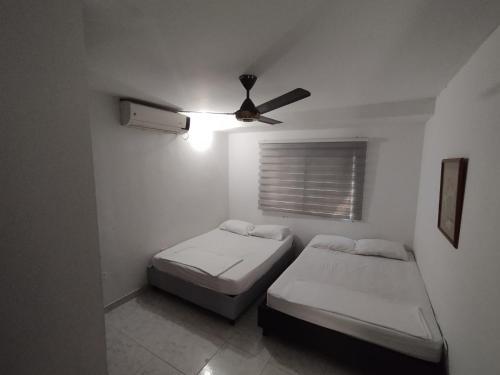 Apartamento Rodadero London H 4