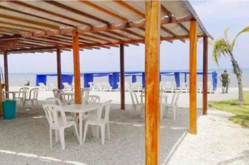 Apartamento Nuevo, Estrene Frente Playa