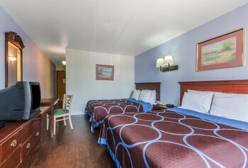 Hotel Super 8 Garland North Dallas