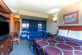 Hotel Super 8 Garland North Dallas