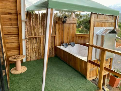 Chalet Glamping La Pradera V�a San Gil - Barichara