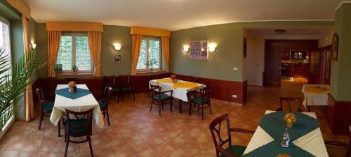 Hostal Penzion Euroclub Praha