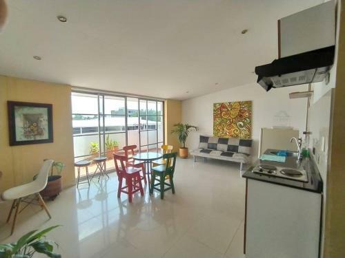 Apartamento Luminoso Hospedaje Con Balc�n