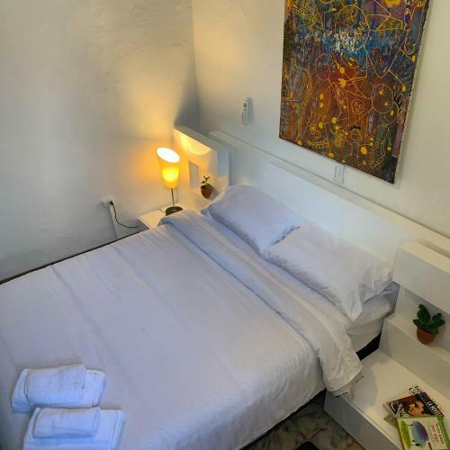 Casa Blanca San Antonio Hostal Boutique