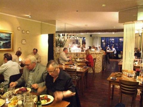 Posada The Strand Inn