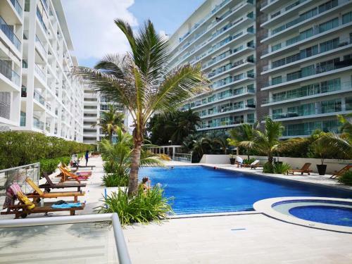 Apartamento En La Playa Con Terraza Y 4 Piscinas