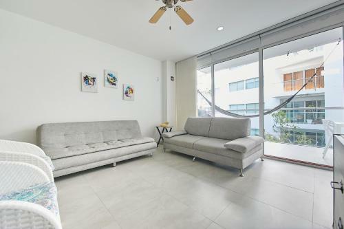 Apartamento En La Playa Con Terraza Y 4 Piscinas