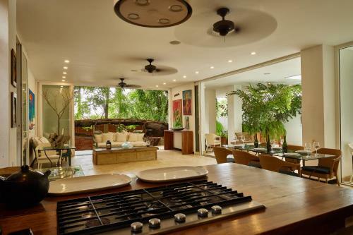 Villa Casa Mangle, Jacuzzi + Piscina Privada. 25 Mts Del Mar