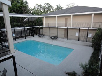 Motel Red River Inn Alexandria