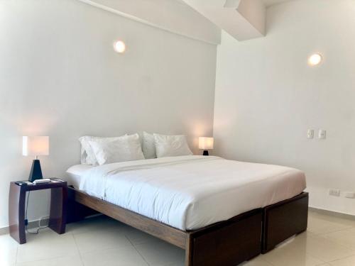 Stunning 2br Apartment With Terrace In El Laguito
