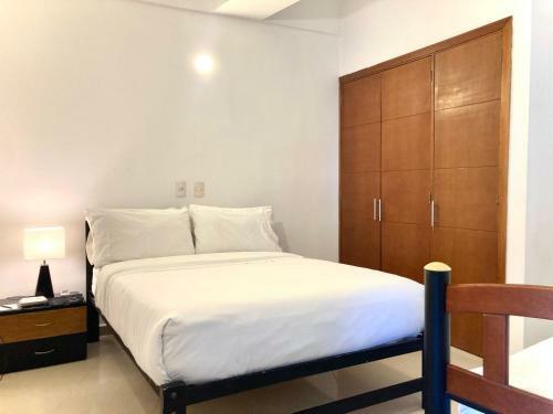 Stunning 2br Apartment With Terrace In El Laguito