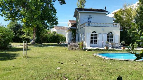 Bed & Breakfast Chambres D'h�tes Les Marronniers