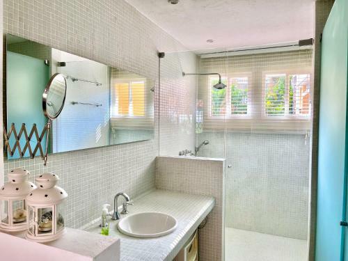 Apartamento Duplex In Old City Private Balcony King Size Bed