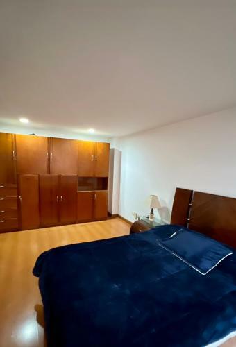 Apartamento Apto Amplio En Chico - Calle 100