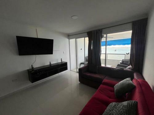 Apartamento Cozy Beachfront Apt Great Views & Pool
