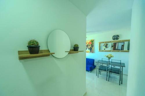 Cozy/exclusive 17th Floor Apartment With Sea View