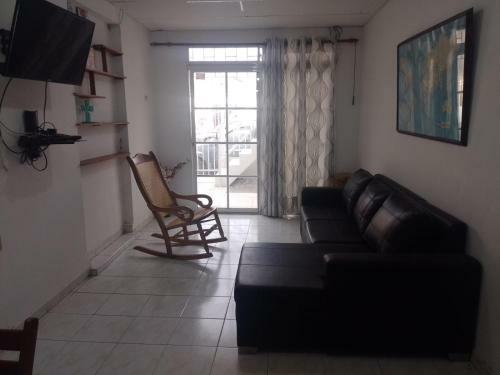 Apartamento Econ�mico Familiar Canapote