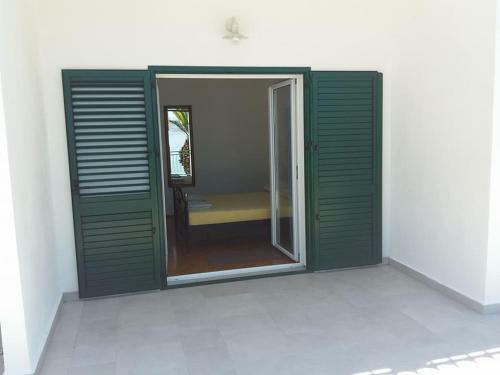 Apartments Tri Palme
