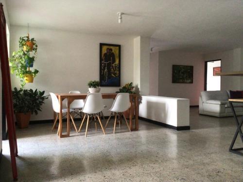 Astromelio House Coliving Expats 201