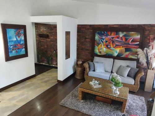 Apartamento Penthouse Poblado, Cerca Provenza Y Lleras Park.