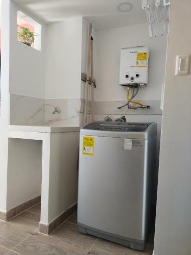 Apartamento Cerca Al Poblado Muy Tranquilo