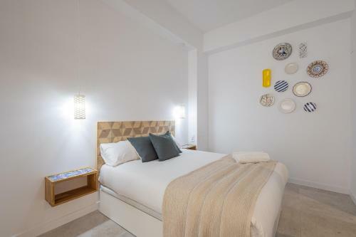 Florit Flats - The Joaquin Sorolla Apartments II