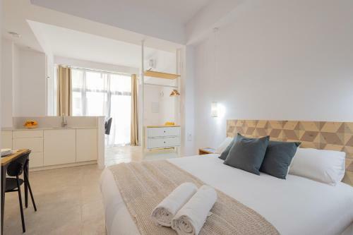 Florit Flats - The Joaquin Sorolla Apartments II