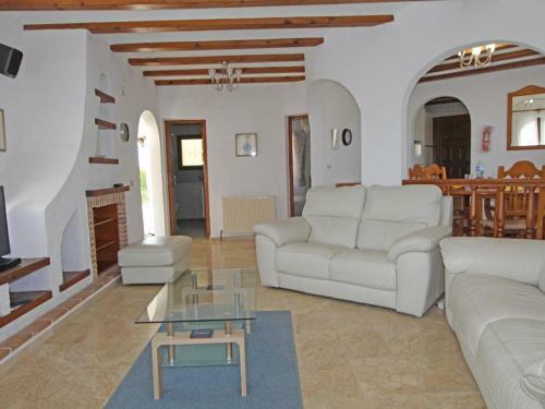 Villa Moravit, 3 Dormitorios, 6 Personas - Es-216-21