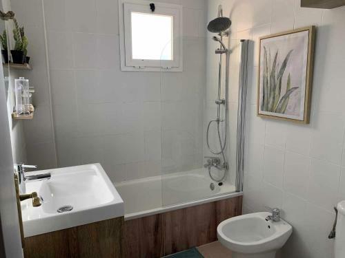 Apartamento Duplex De Dos Dormitorios Acceso Directo A La Playa