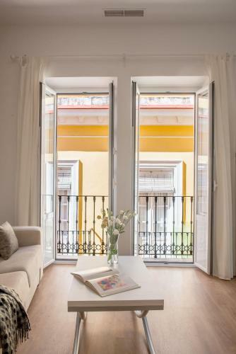 Hommyhome Conteros Cathedral Apartments