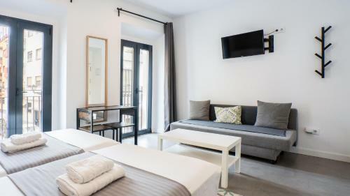 Dolium Apartments