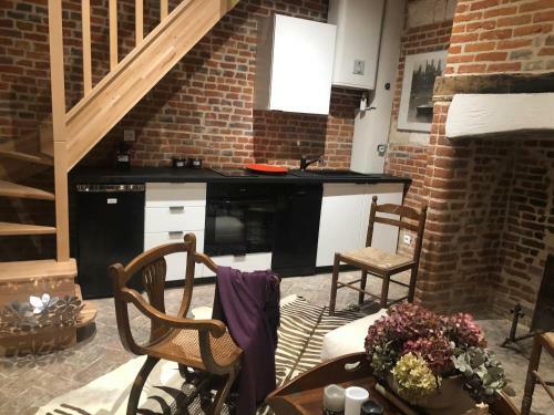 Hostal Chateau De Vauchelles