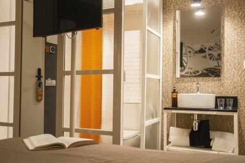 Hostal Room Select Tetu�n