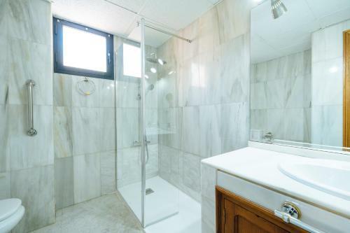 Apartamento Acogedor Piso Con Parking Santa Justa
